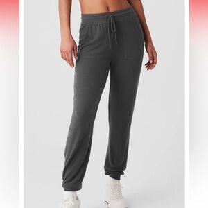 ALO YOGA Soho Sweatpant